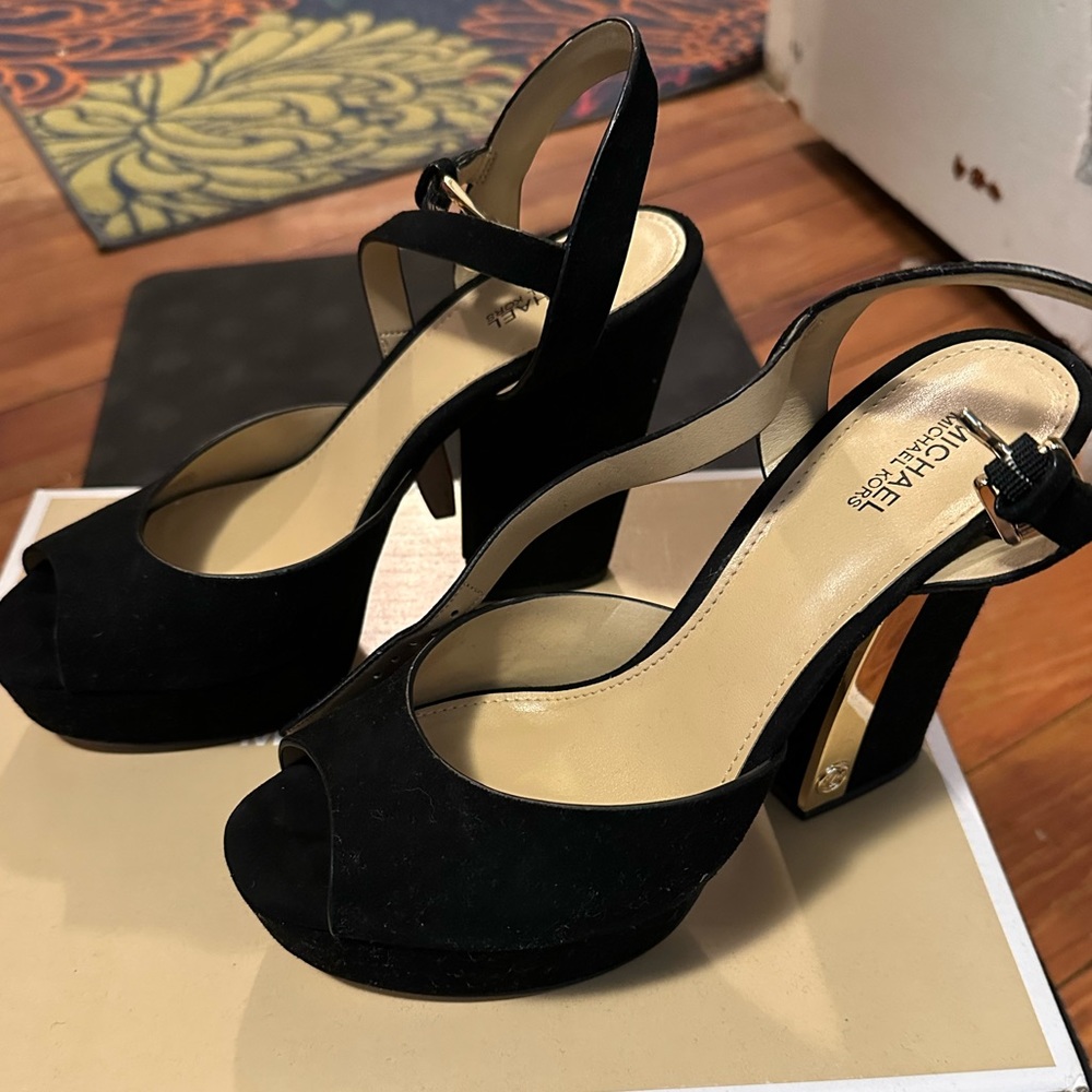 Michael Kors Chunky Black Heels (Size 7.5)